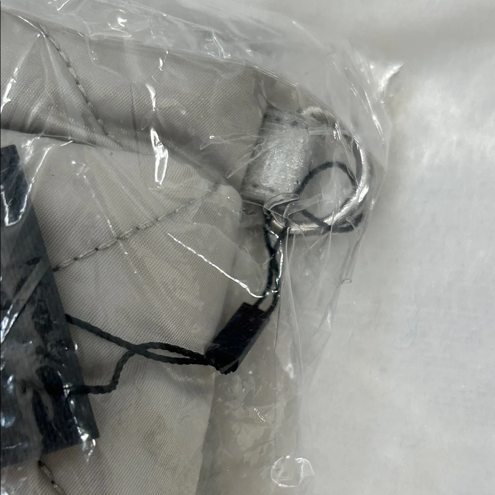 MZ Wallace Quilted Madison Flat Crossbody NWT, unopened. Light grey “Frost” - Picture 5 of 9